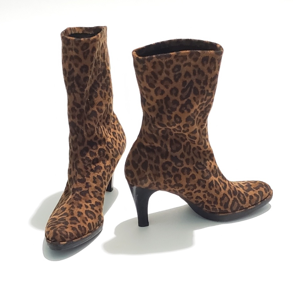 Stuart Weitzman Leopard Print Brown Suede Heeled Boots
